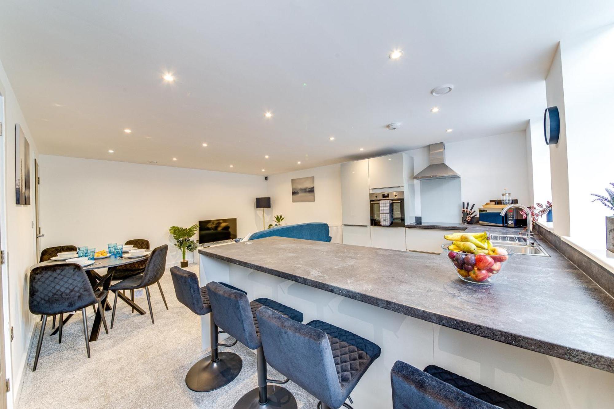 Stylish & Contemporary 2-Bed Townhouse - Parking - Wi-Fi - Netflix Apartment Worksop Exterior foto